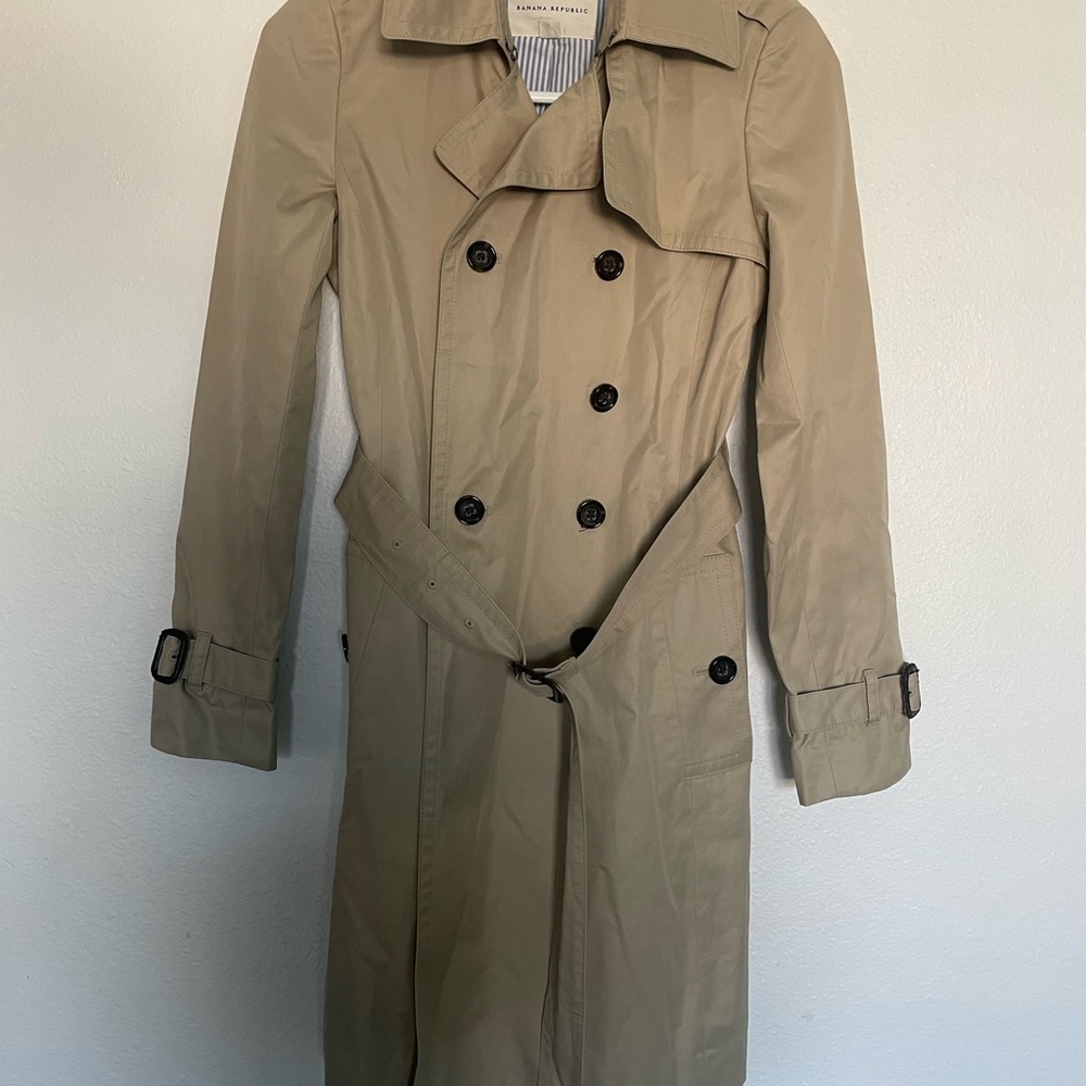 Banana Republic Beige Trench Coat